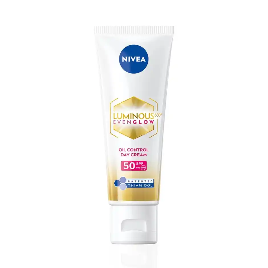 NIVEA Luminous Even Glow Oil Control Day Cream