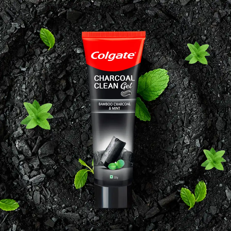 Colgate Charcoal Clean Black Gel Toothpaste Deep Clean with Bamboo Charcoal & Wintergreen Mint